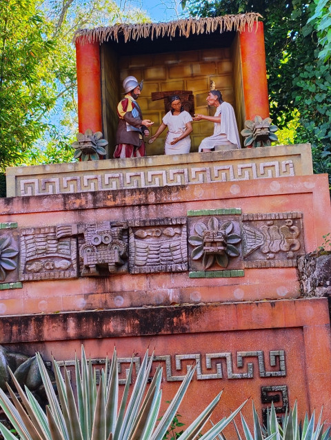Photo of a diorama outside of a chocolate factory that depicts Cortez meeting Monteczuma.